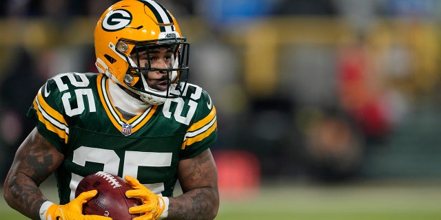 Packers' All-Pro returner dismisses NFL's new kickoff rule 4 Keisean Nixon runs during a game against the Lions