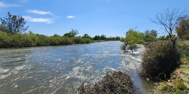 4-year-old boy swept away in California river found dead day after 8-year-old sister’s body recovered 2 turbulent King River