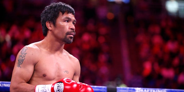 Manny Pacquiao prepares for a title fight