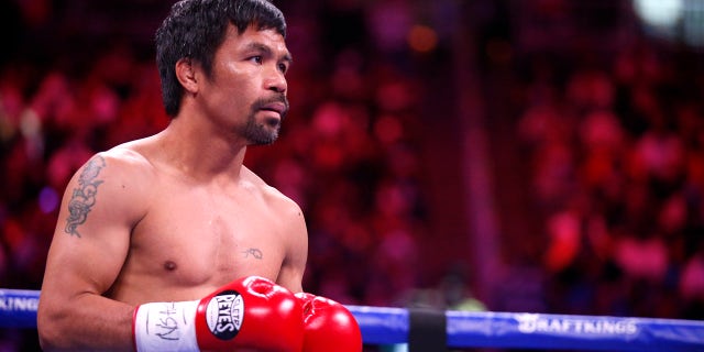 Manny Pacquiao prepares for a title fight