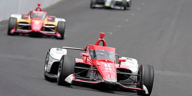 Marcus Ericsson drives the Indy 500