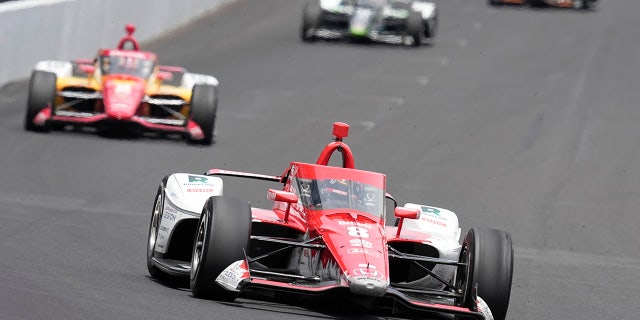 Marcus Ericsson drives the Indy 500