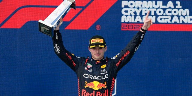 Max Verstappen with the trophy