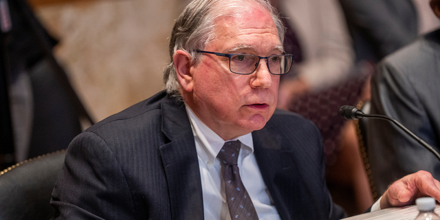 NIH acting director Lawrence Tabak