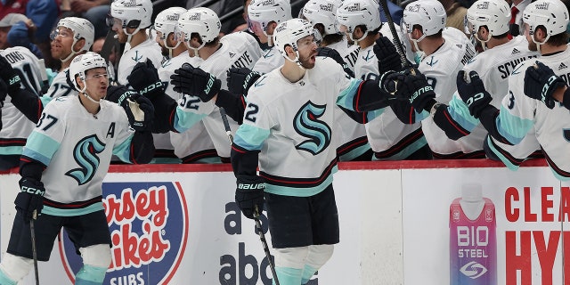 Oliver Bjorkstrand celebrates scoring