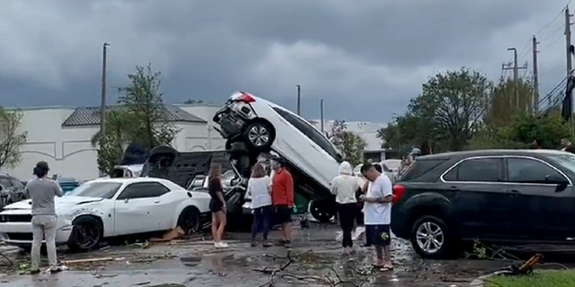 Cars damaged after Palm Beach Gardens tornado