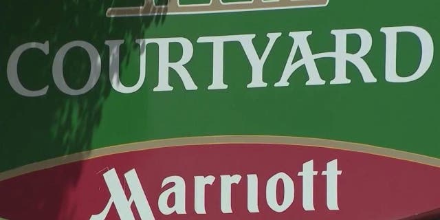 Courtyard Marriott sign