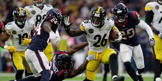 Le'Veon Bell brazos rígidos 