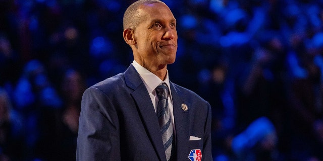 Reggie Miller is honored