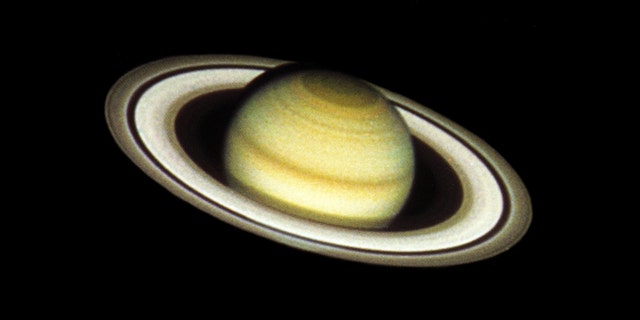 Uma foto do planeta Saturno