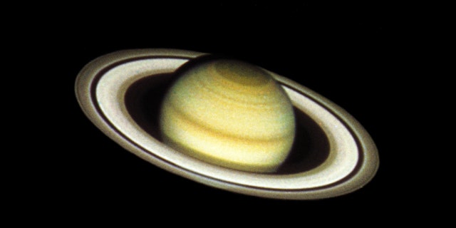 Uma foto do planeta Saturno