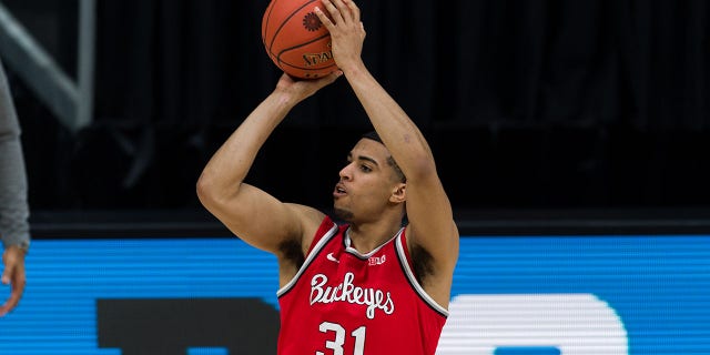 Seth Towns, Michigan'a Karşı