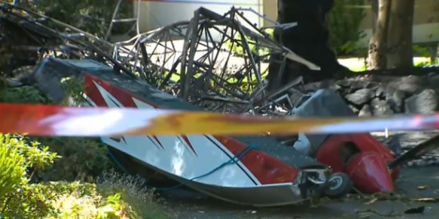 float plane damaged after crash