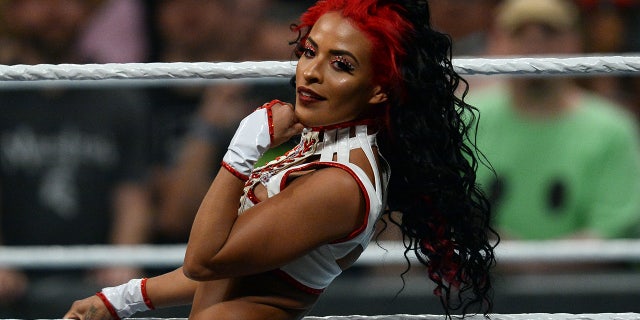 Zelina Vega at Money in the Bank