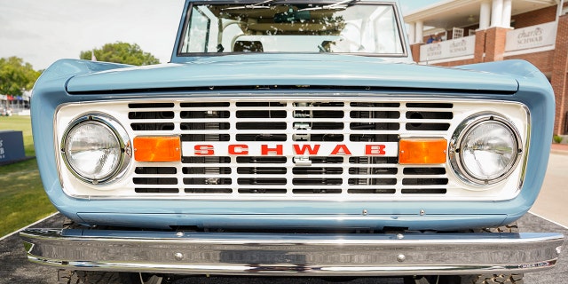 grillo bronco grille