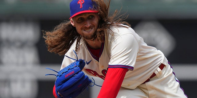 Matt Strahm contra los Medias Rojas