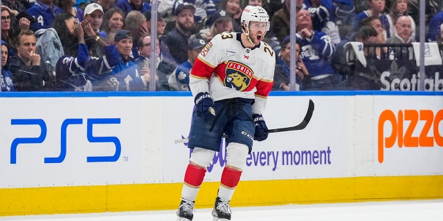 Carter Verhaeghe celebrates goal