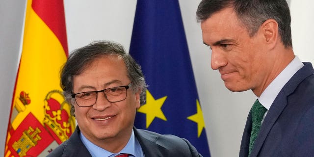 Colombian President Gustavo Petro and Spanish Prime Minister Pedro Sánchez