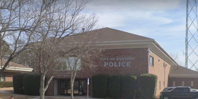Conyers Police Department exteriors