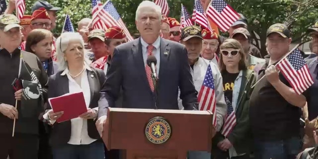 Bruce Blakeman hosts rally in support of Daniel Penny