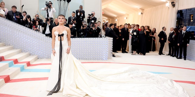 Florence Pugh revealed a buzz cut on Met Gala red carpet