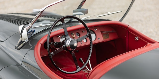 gable jaguar wheel