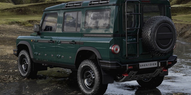 grenadier rear