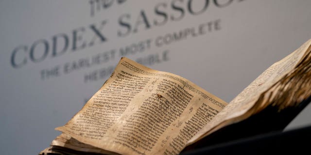 1,100-year-old Hebrew Bible fetches $38M at New York public sale