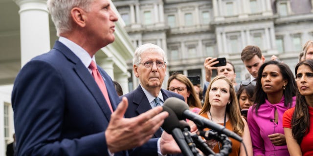 Republican leaders Kevin McCarthy and Mitch McConnell talk to reporters after meeting with the White House