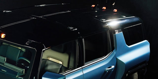 hummer omega roof