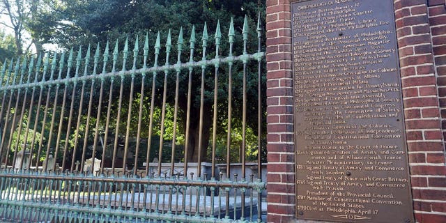 Benjamin Franklin's burial site