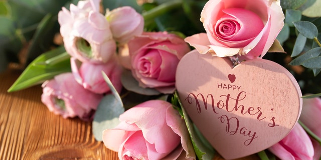 A Mother's Day flower gift 