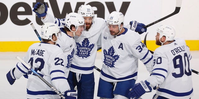 Leafs celebrate goal