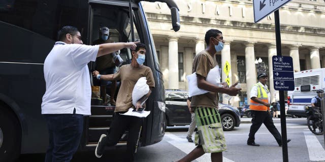 Migrants arriving in Chicago