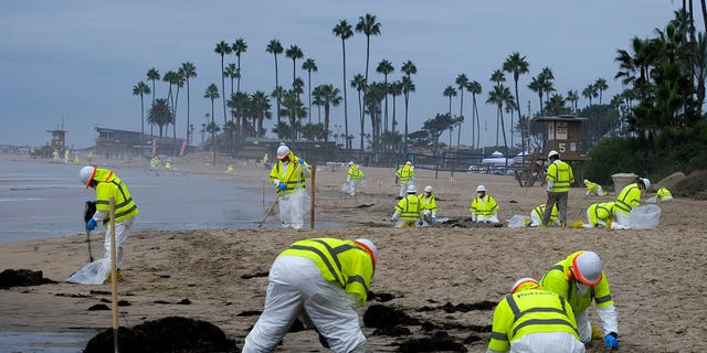 California beach oil spill