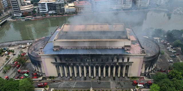 Manila, Philippines, post office