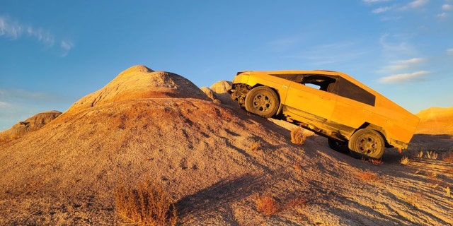 plybertruck climbing