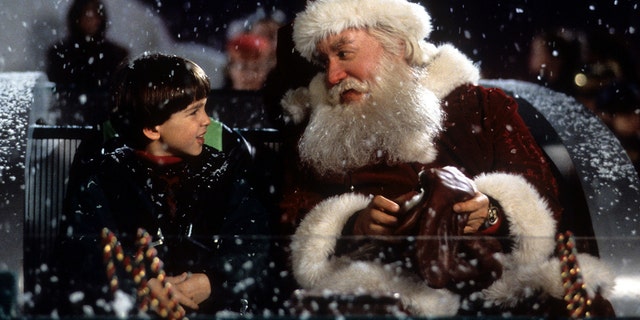 Tim Allen and Eric Lloyd in a scene for "The Santa Clause"