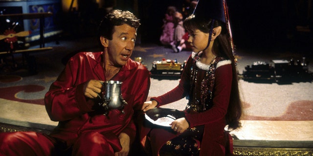 Tim Allen in a scene for "The Santa Clause"