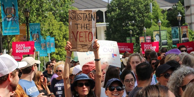 NC rally