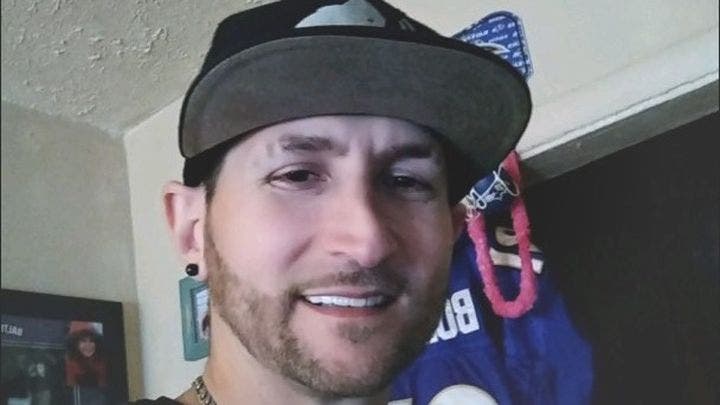 Dad beaten to death by angry mob while protecting kids after schoolyard fight: report Dad beaten to death by angry mob while protecting kids after schoolyard fight: report