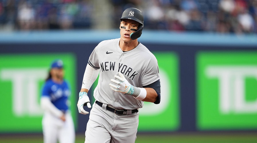 Yankees' Aaron Judge, Aaron Boone dismiss cheating claims after
