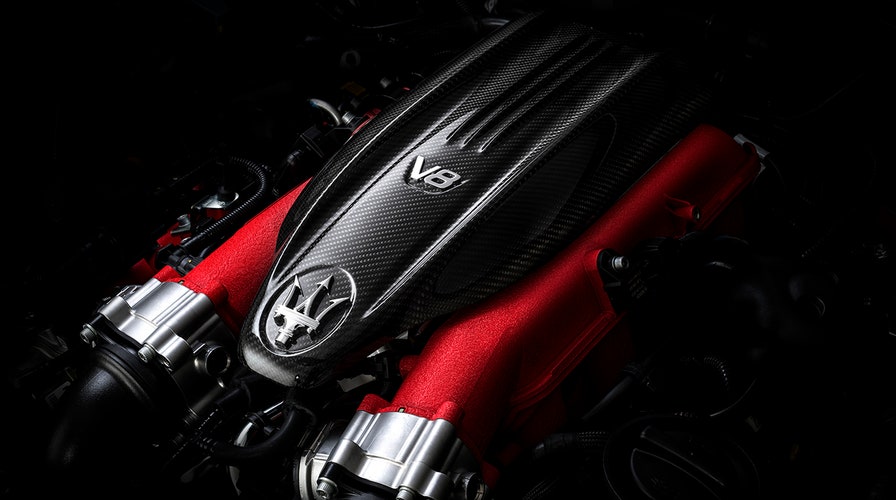 Dodge's last V8-powered car revealed