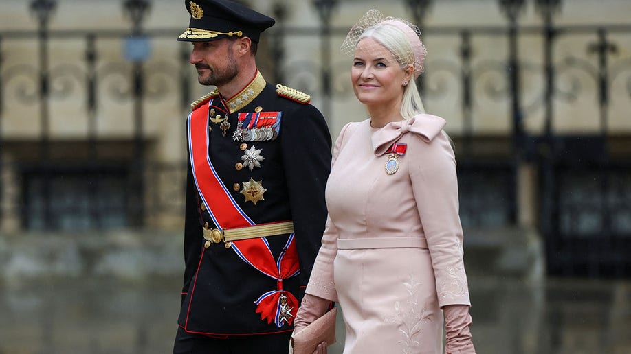 Haakon, Crown Prince of Norway and Mette-Marit, Crown Princess of Norway arrive for the coronation.
