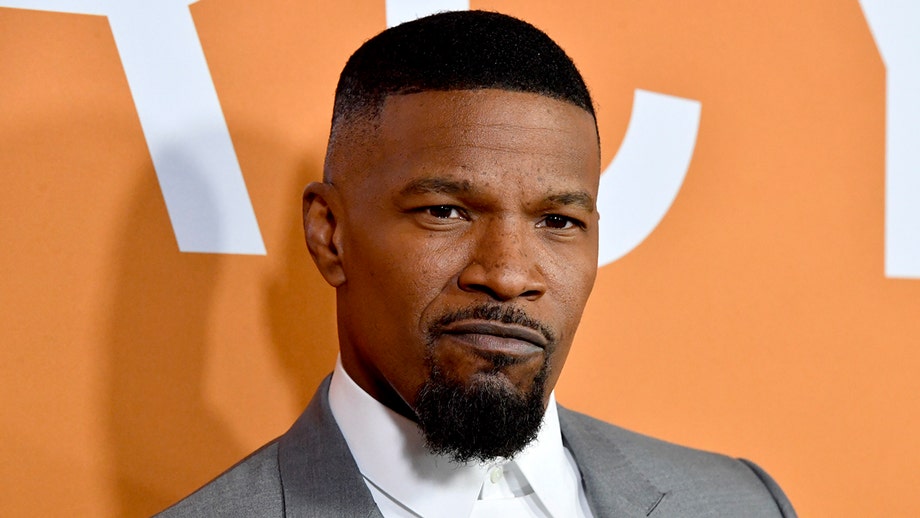 Jamie Foxx rep says hospitalization not caused by COVID vaccine: report