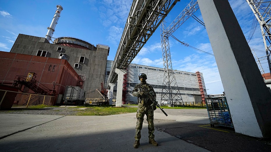 Zaporizhzhia nuclear plant guarded by Russian soldier