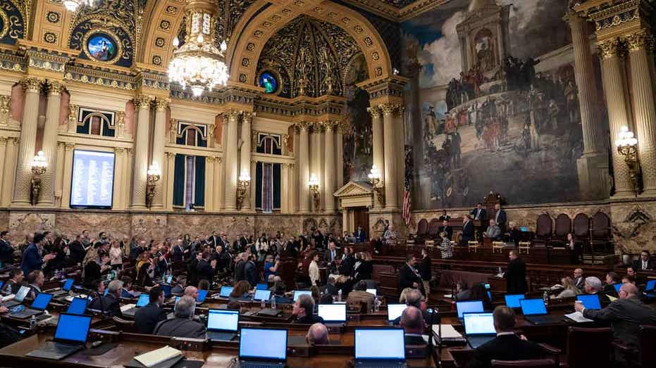 Pennsylvania lawmakers continue to debate education funding as budget negotiations continue