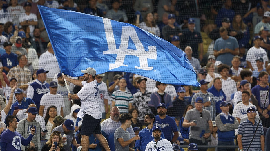 Dodgers' faith night 'not enough' to make up for honoring 'drag