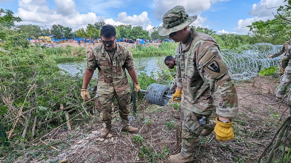 Miscalculation forces National Guard to temporarily cut re-enlistment bonuses