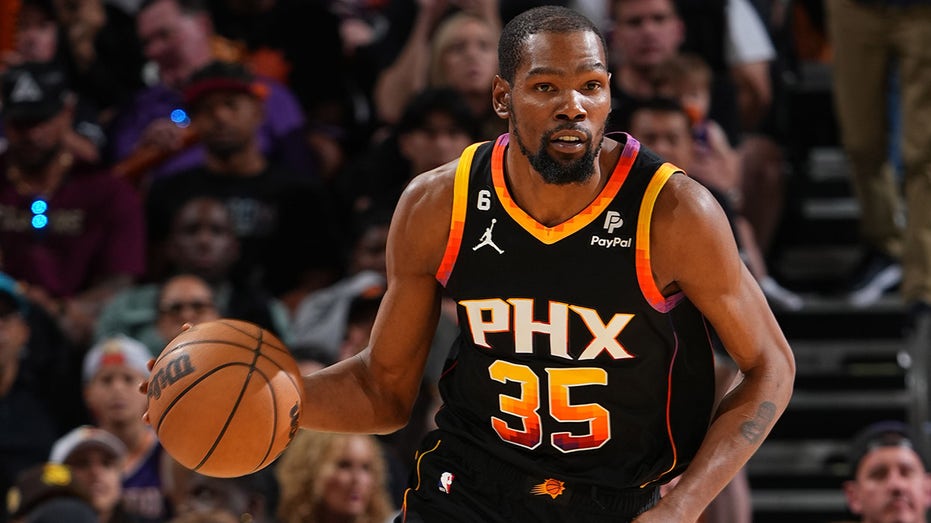 Kevin Durant Devin Booker lead Suns over Nuggets in Game 4 to even series Fox News